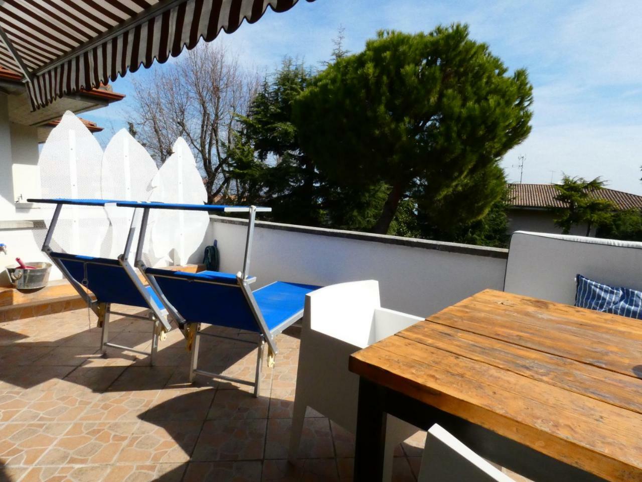 Penthouse Sirmione Close The Lake מראה חיצוני תמונה