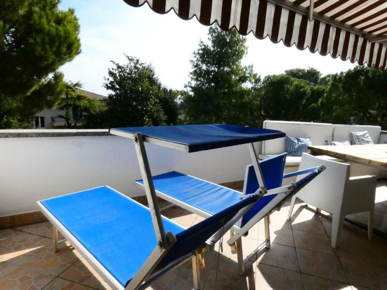 Penthouse Sirmione Close The Lake מראה חיצוני תמונה