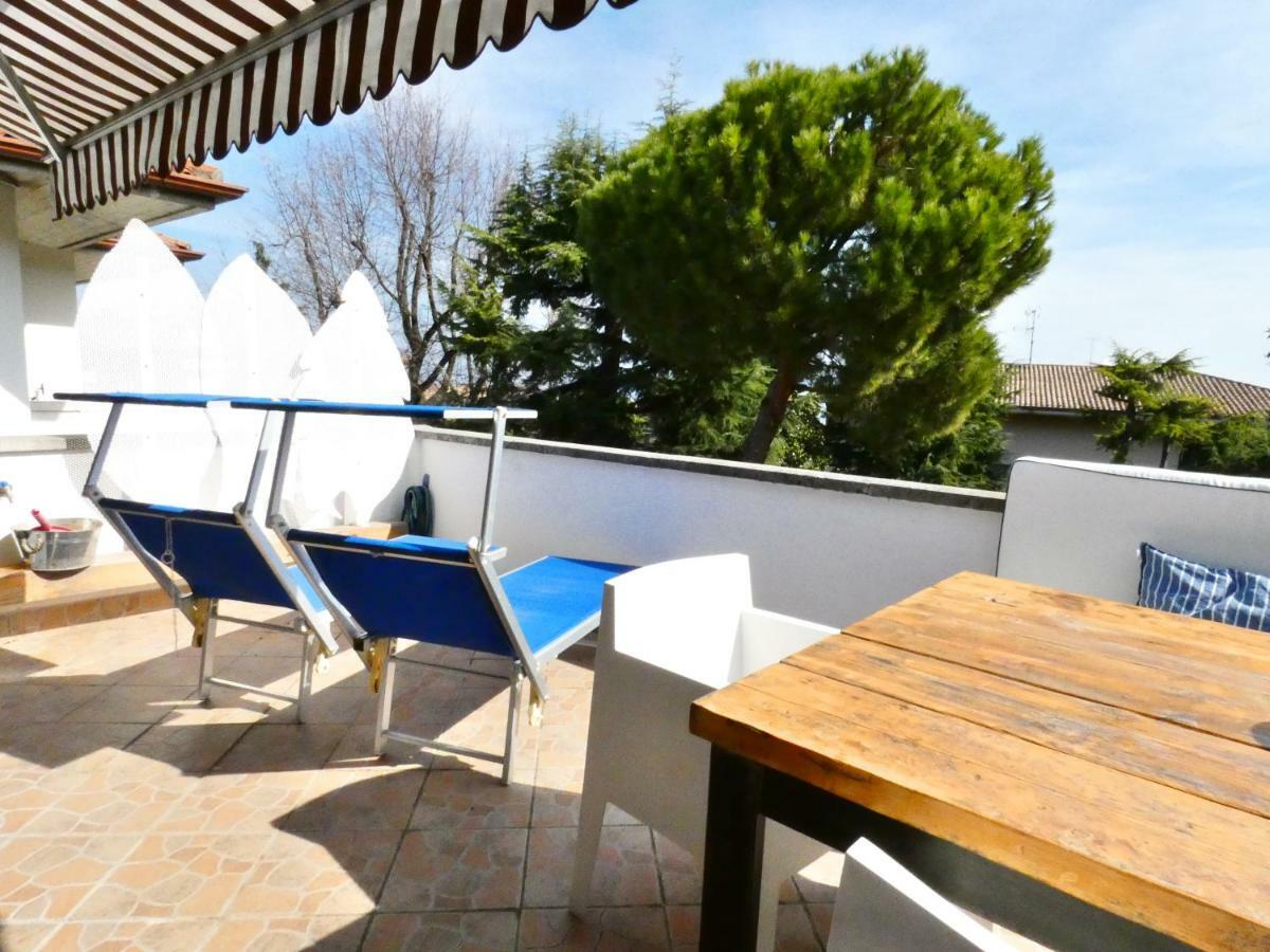 Penthouse Sirmione Close The Lake מראה חיצוני תמונה