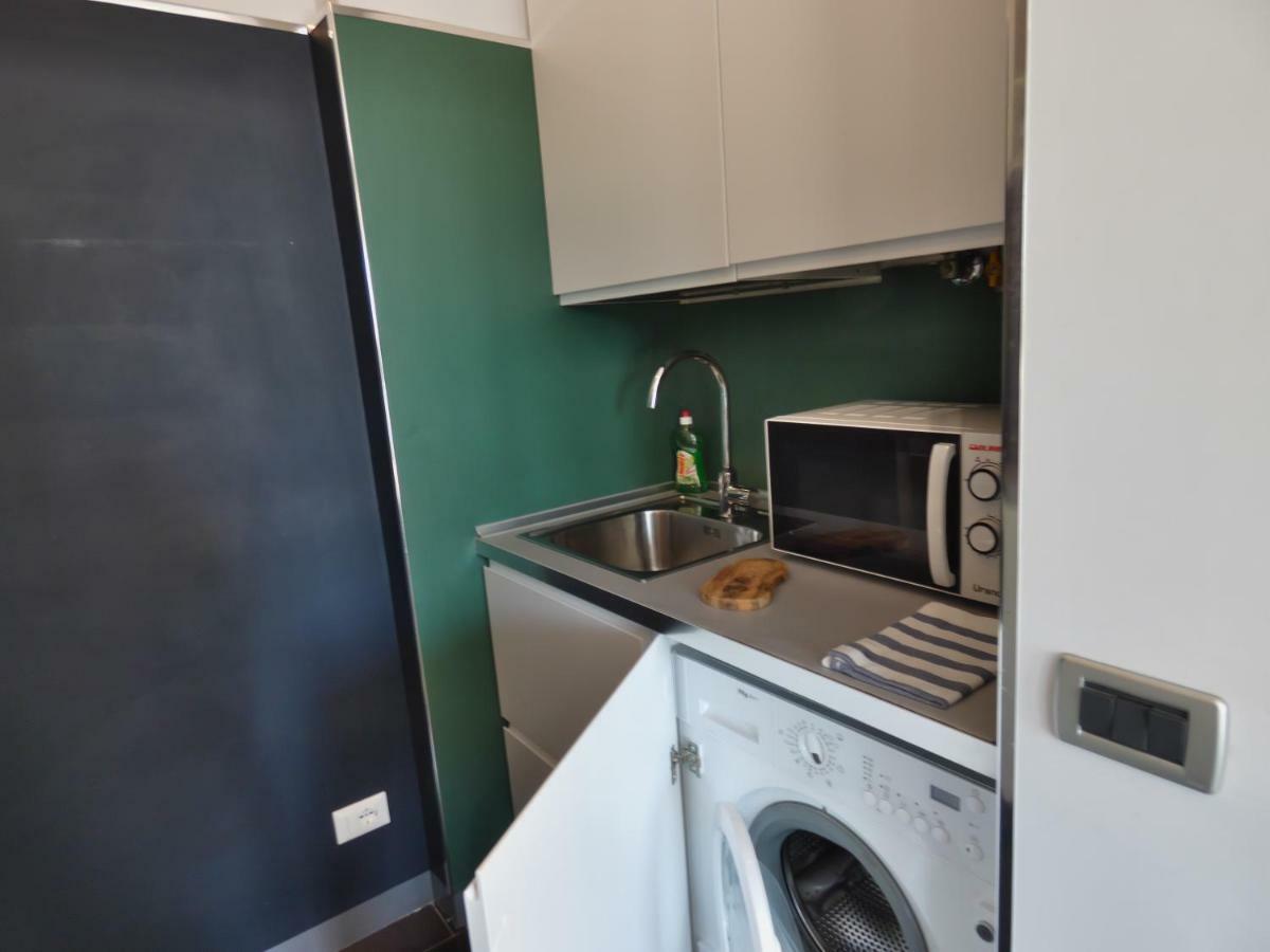 Penthouse Sirmione Close The Lake מראה חיצוני תמונה